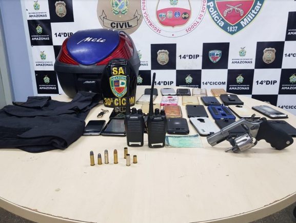 Polícia Militar prende 18 pessoas e recaptura três foragidos da Justiça