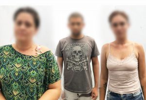 Imagem da notícia - Polícia Civil prende trio que sequestrou e manteve jovem de 23 anos em cárcere privado no bairro Tarumã