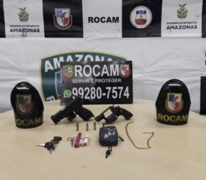 Imagem da notícia - Polícia Militar detém seis pessoas por tráfico de drogas e porte de arma