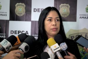 Imagem da notícia - Polícia Civil prende mulher procurada por latrocínio cometido em 2002