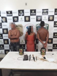 Imagem da notícia - Em Parintins, PM prende trio suspeito de roubo e tráfico de drogas