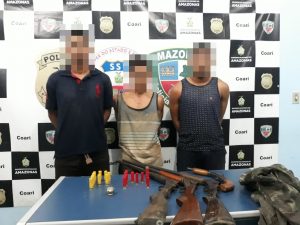 Imagem da notícia - “Piratas” são presos em Coari com quatro armas, munições e embarcação