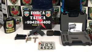 Imagem da notícia - Polícia Militar detém dois homens por porte ilegal de arma de fogo