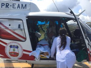 Imagem da notícia - Helicóptero da SSP resgata para Manaus jovem vítima de acidente em Itacoatiara