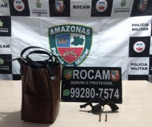 Imagem da notícia - PM detém dois suspeitos de roubo e porte ilegal de arma no Mutirão