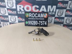 Imagem da notícia - PM, por meio da Rocam, detém suspeito com arma de fogo na zona leste