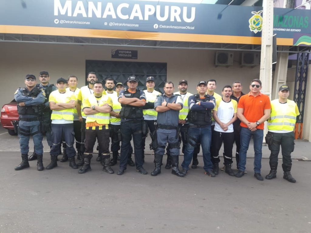 Em Manacapuru, Detran capacita agentes para promover segurança no trânsito. 