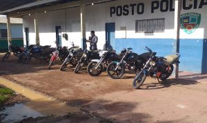 Imagem da notícia - Batalhão de Polícia Militar apreende motocicletas em situação irregular no município de Itacoatiara