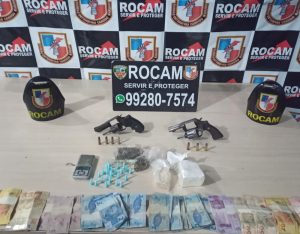 Imagem da notícia - Rocam prende dupla com armas e drogas na zona norte