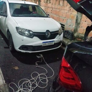 Imagem da notícia - PM liberta motorista de aplicativo preso em porta-malas, na zona leste