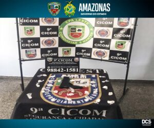 Imagem da notícia - PM apreende adolescente flagrado com drogas e arma falsa zona leste