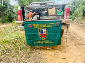 Imagem da notícia - No sul do Amazonas, PM flagra desmatamento e apreende motosserra