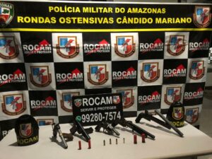 Imagem da notícia - PMAM apreende adolescente em posse de armas de fogo, na zona norte de Manaus