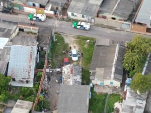 Imagem da notícia - Paredão auxilia na recuperação de veículo com restrição de roubo em Manaus