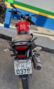 Imagem da notícia - Paredão: Polícia Militar prende homem com motocicleta roubada na zona norte de Manaus