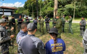 Imagem da notícia - Em fase final, alunos do curso de Unidades Especializadas de Fronteiras recebem instrução de princípios de sobrevivência