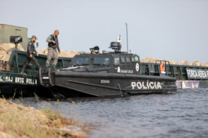 Imagem da notícia - MJSP acompanha trabalho das Forças de Segurança na Base Arpão 2