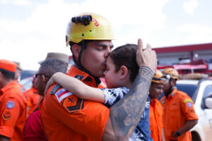 Imagem da notícia - Com sensação de dever cumprido, bombeiros do Amazonas retornam de missão humanitária no Rio Grande do Sul