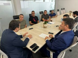 Imagem da notícia - Em visita técnica, secretário de Segurança do Amazonas conhece projeto de recuperação de celular no Piauí