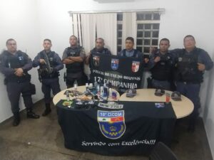 Imagem da notícia - Polícia Militar do Amazonas prende trio por envolvimento em roubo à drogaria e tráfico de drogas