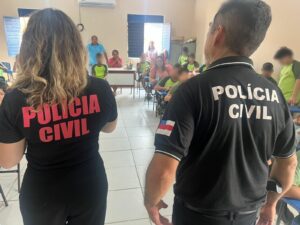 Imagem da notícia - Operação Shamar: Policiais civis de Humaitá realizam palestras e serviços de atendimento sobre violência contra mulheres