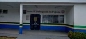 Imagem da notícia - PC-AM prende homem em flagrante após agredir e expulsar a mãe de casa, na zona leste de Manaus